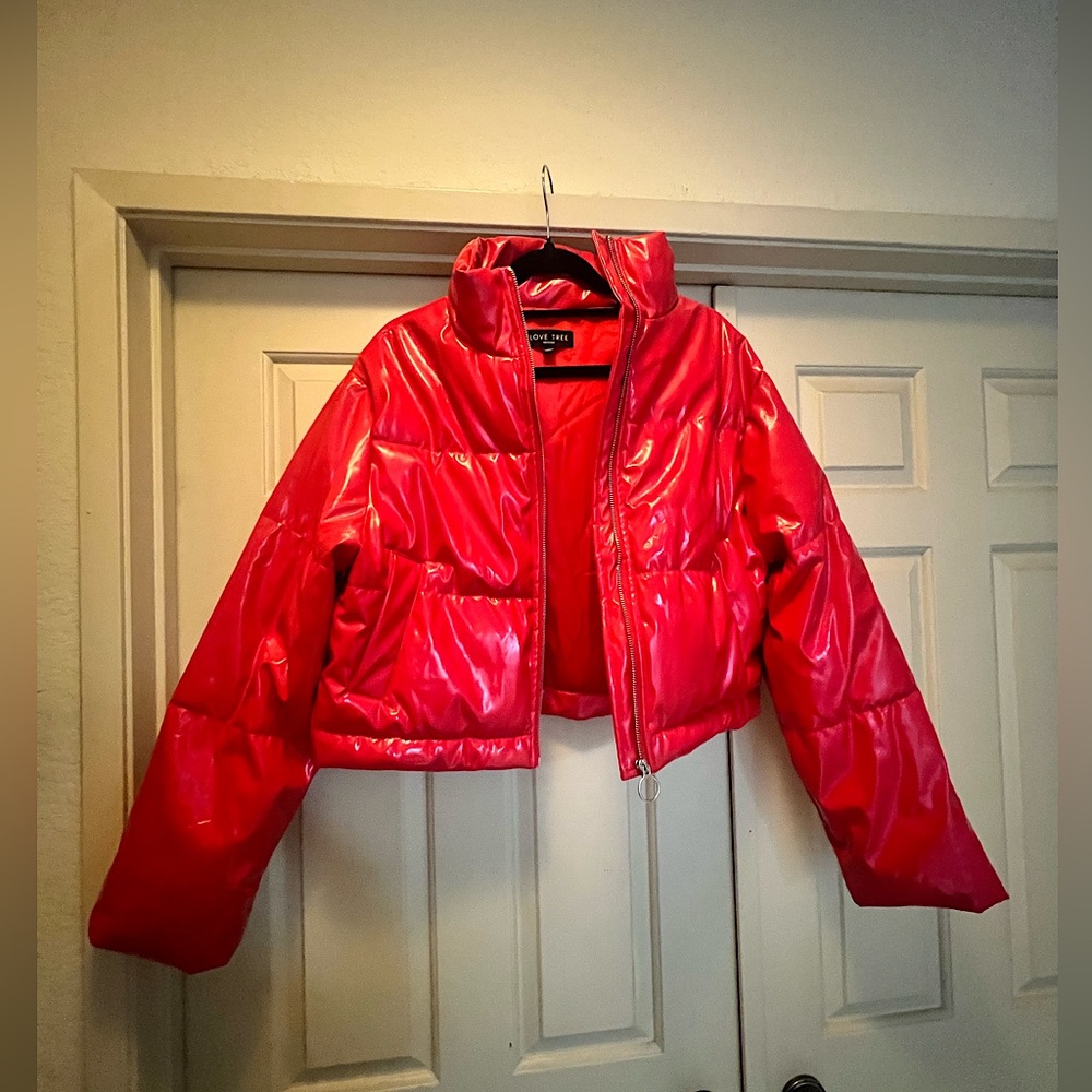 ❤️Love Tree Beautiful Sexy Fun Red Puff Jacket Crop Style Medium *ship w/in24